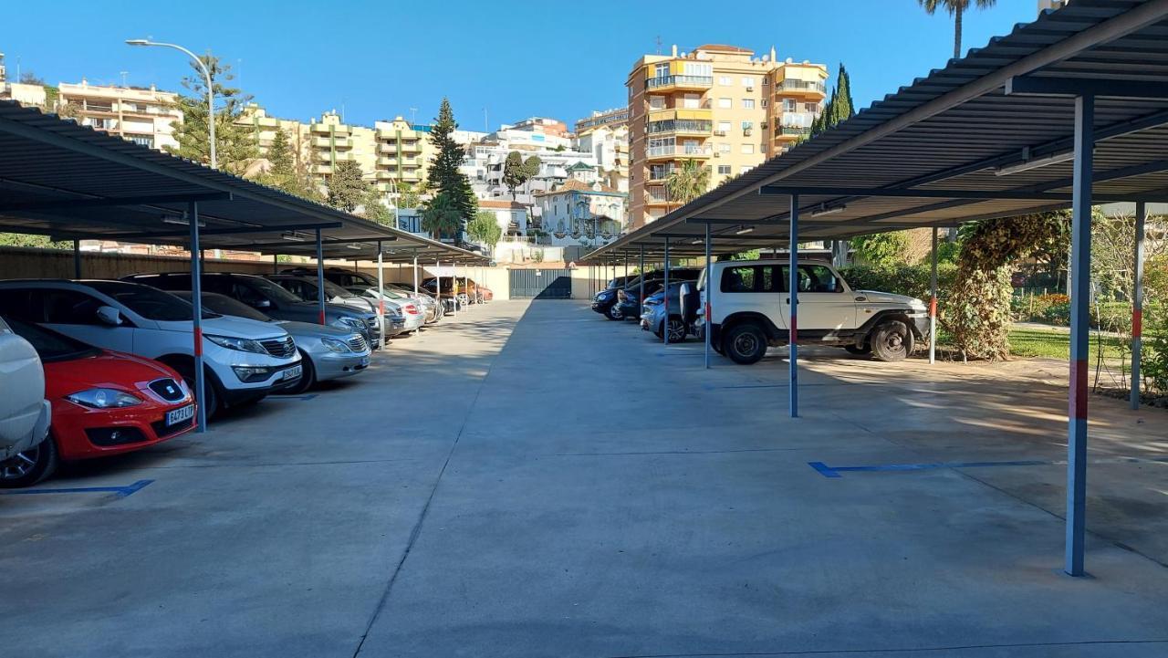 トレモリノスApartamento La Playa “ Free Parking “アパートメント エクステリア 写真